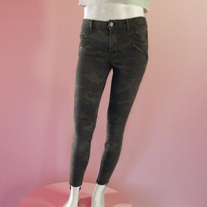 Zara Women's Camouflage Skinny Jeans size 4